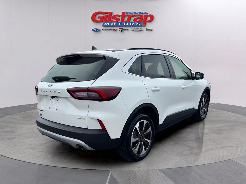 Ford Escape Platinum AWD 2023