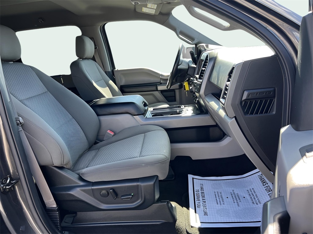 Ford F-150 King-Ranch SuperCrew 5.5-ft. 4WD 2019 Ford F-150 King-Ranch SuperCrew 5.5-ft. 4WD 2019