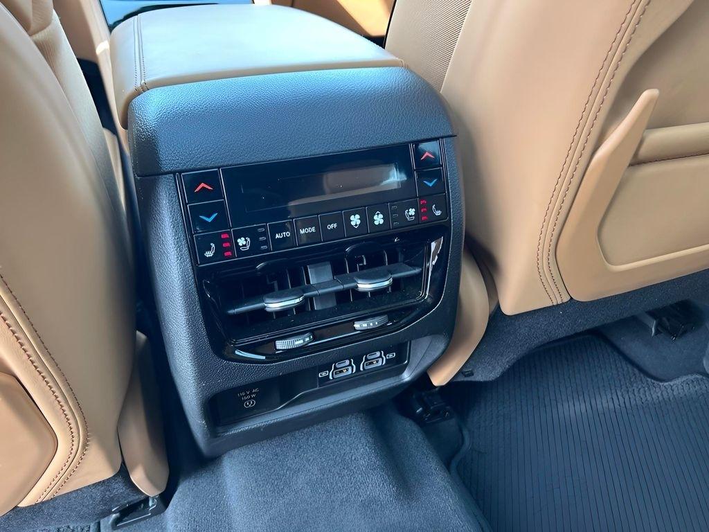 Jeep Grand Cherokee L Summit 4WD 2025