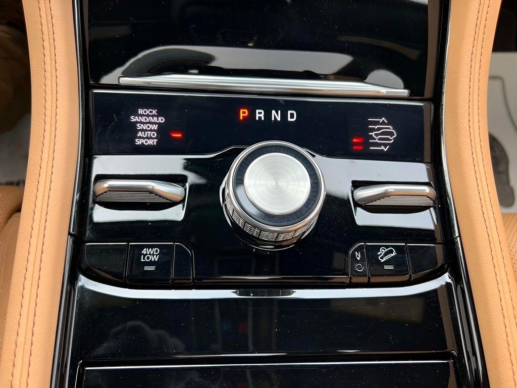 Jeep Grand Cherokee L Summit 4WD 2025