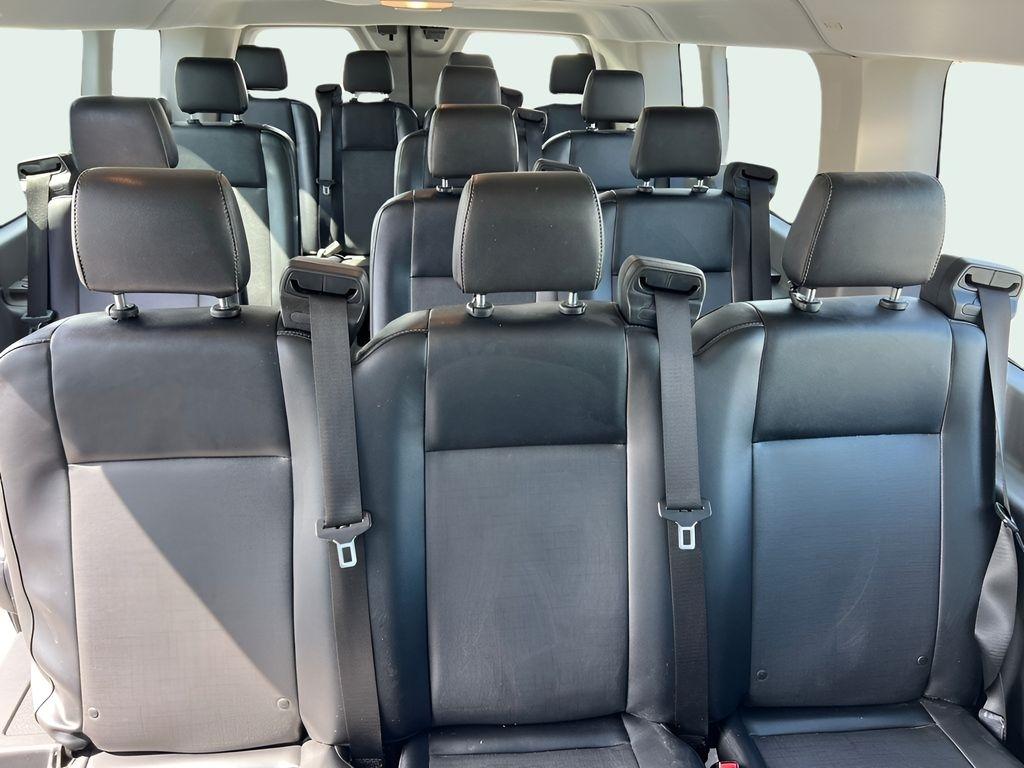 Ford Transit 350 Wagon Low Roof XL w/Sliding Pass. 148-in. WB 2020