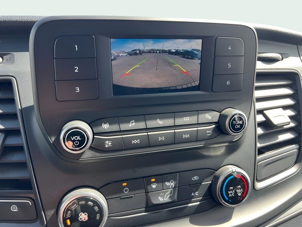 Ford Transit 350 Wagon Low Roof XL w/Sliding Pass. 148-in. WB 2020