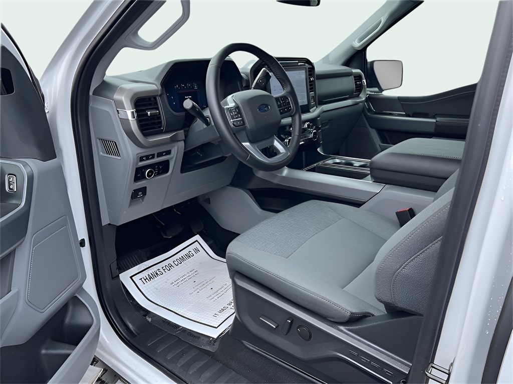 Ford F-150 XLT SuperCrew 4WD 2024