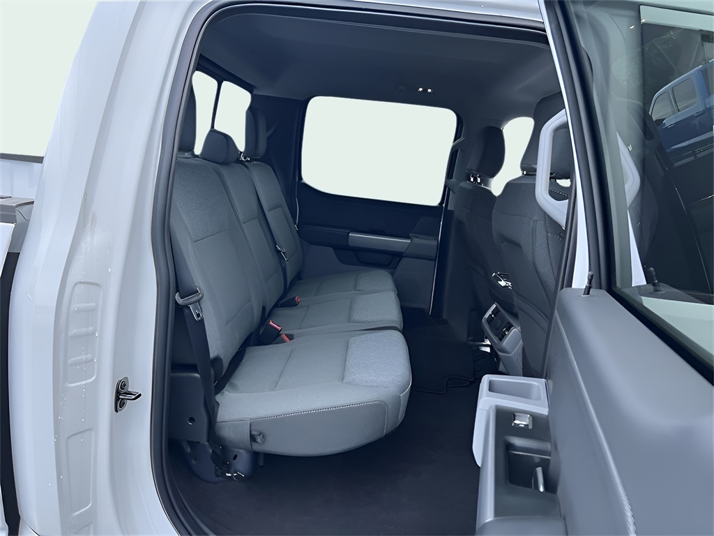 Ford F-150 XLT SuperCrew 4WD 2024