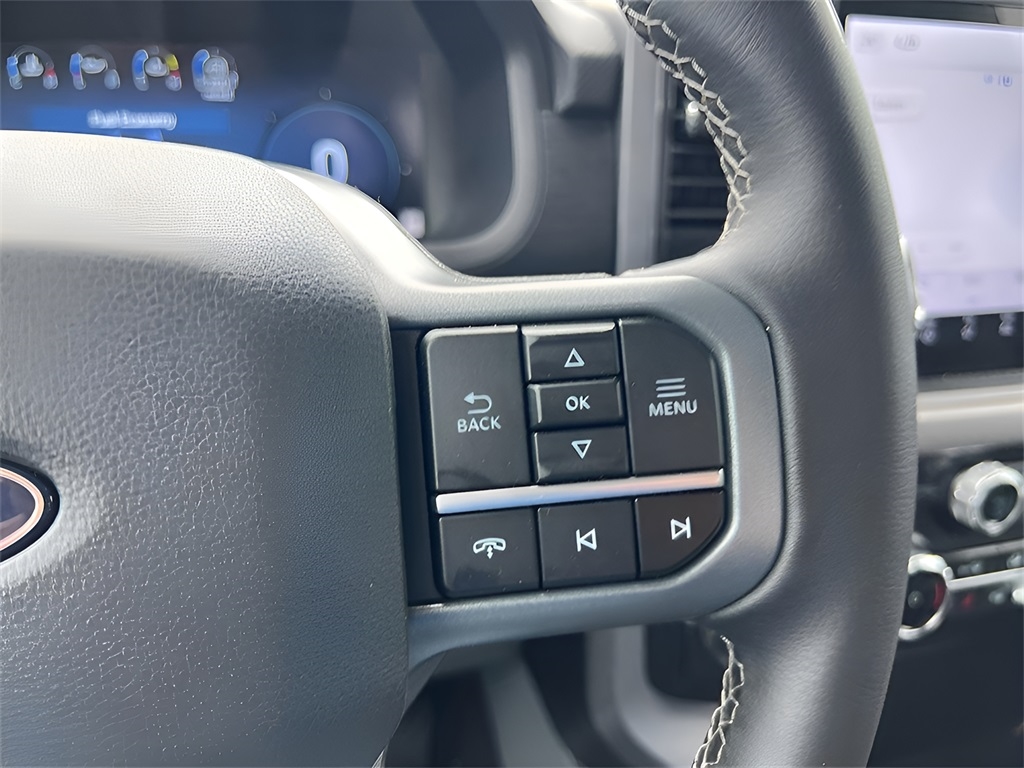 Ford F-150 XLT SuperCrew 4WD 2024