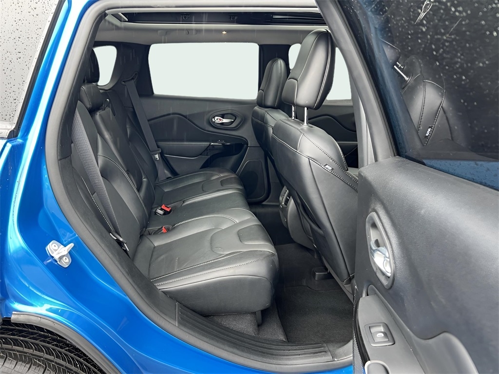 Jeep Cherokee Latitude Lux 4WD 2023 Jeep Cherokee Latitude Lux 4WD 2023