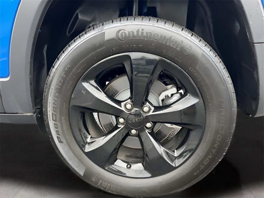 Jeep Cherokee Latitude Lux 4WD 2023