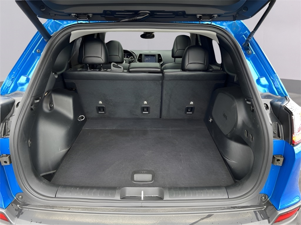 Jeep Cherokee Latitude Lux 4WD 2023