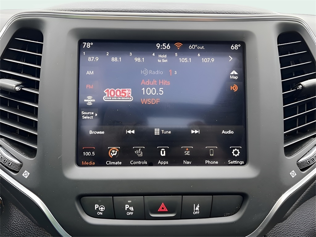 Jeep Cherokee Latitude Lux 4WD 2023