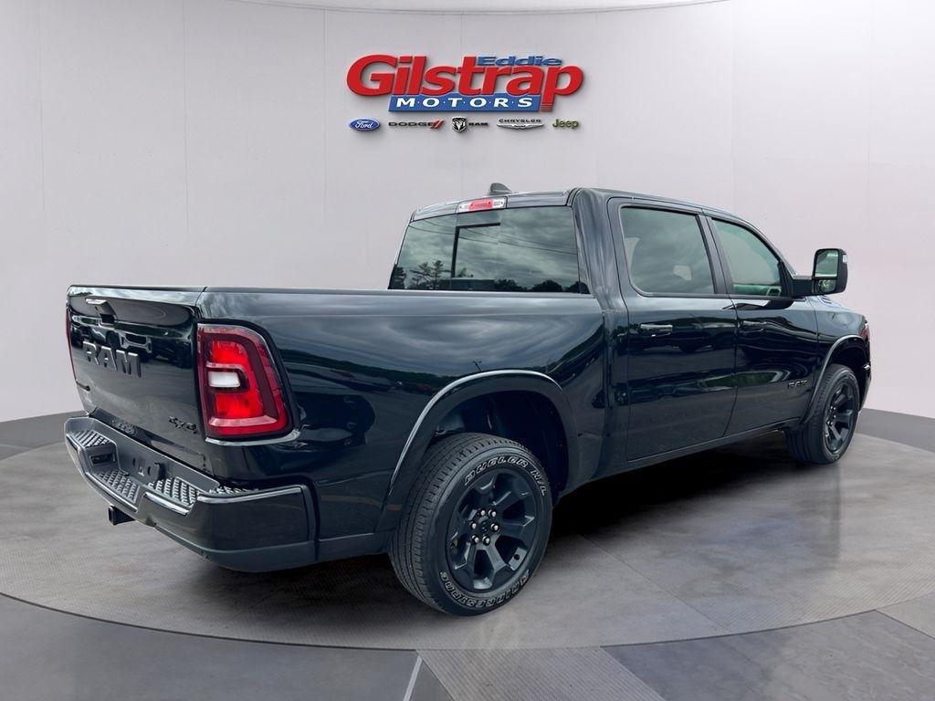 RAM 1500 Big Horn Crew Cab SWB 4WD 2025