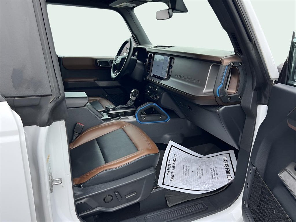 Ford Bronco Outer Banks 4-Door w/Advanced 2022 Ford Bronco Outer Banks 4-Door w/Advanced 2022