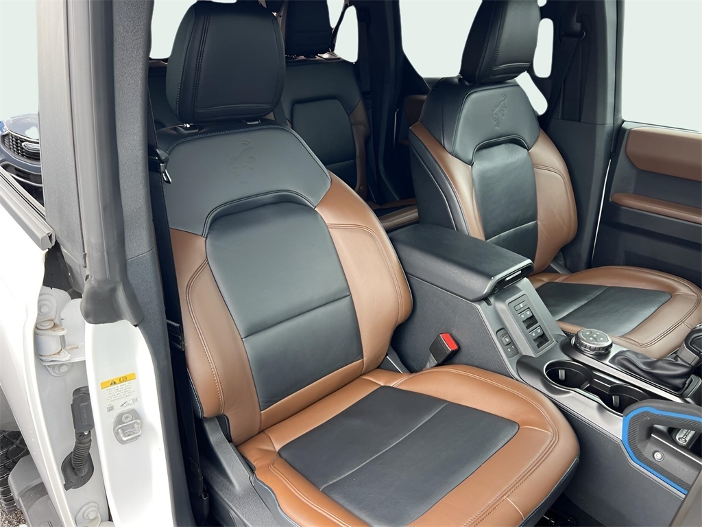Ford Bronco Outer Banks 4-Door w/Advanced 2022 Ford Bronco Outer Banks 4-Door w/Advanced 2022
