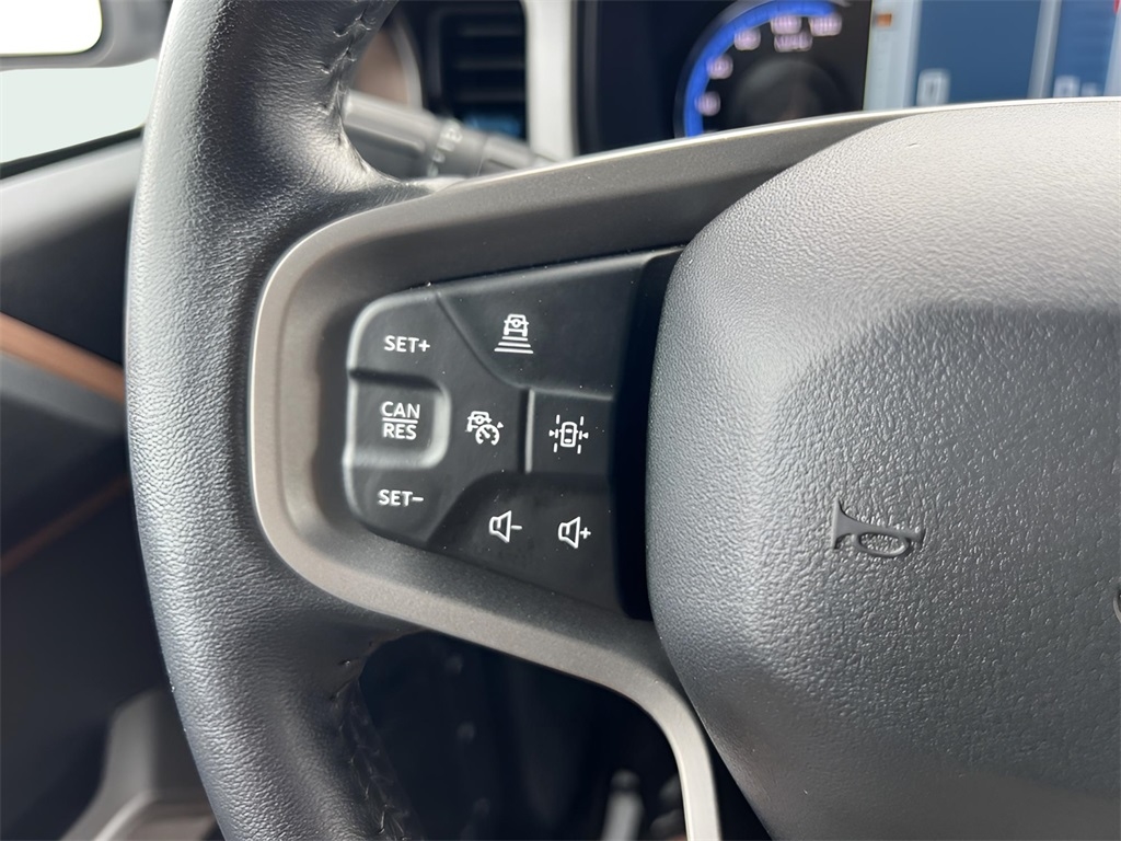Ford Bronco Outer Banks 4-Door w/Advanced 2022 Ford Bronco Outer Banks 4-Door w/Advanced 2022