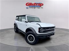 2022 Ford Bronco  2022 Ford Bronco
