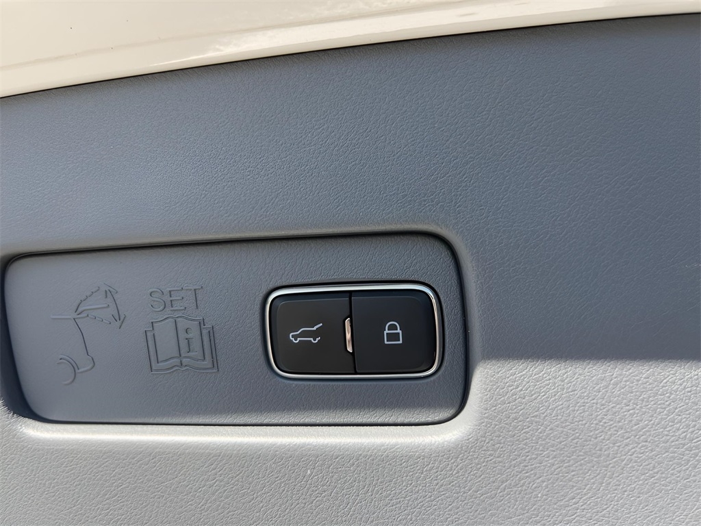 Lincoln Aviator Reserve AWD 2020 Lincoln Aviator Reserve AWD 2020
