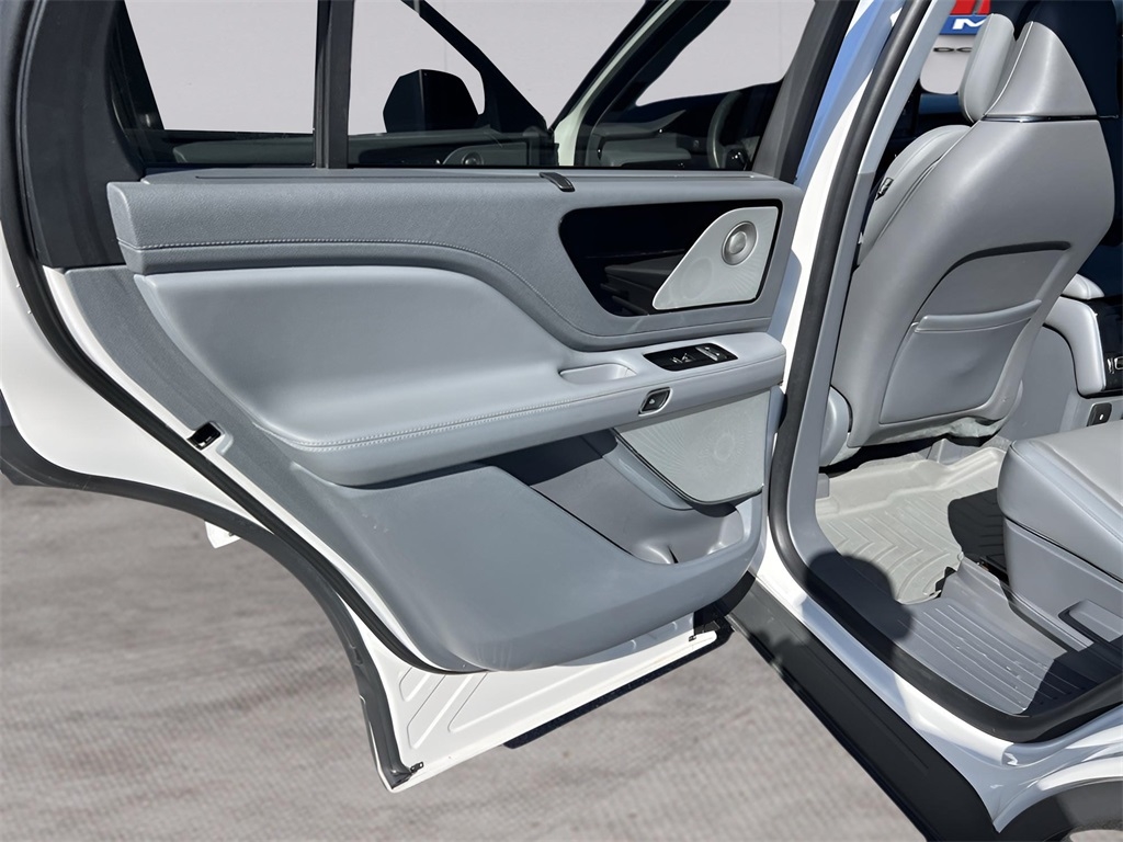 Lincoln Aviator Reserve AWD 2020 Lincoln Aviator Reserve AWD 2020