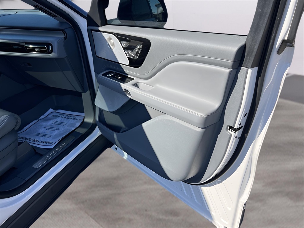 Lincoln Aviator Reserve AWD 2020 Lincoln Aviator Reserve AWD 2020