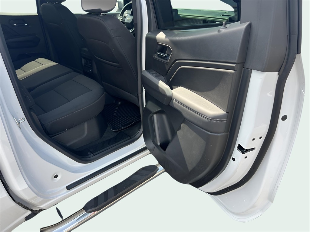 Chevrolet Colorado LT Crew Cab 4WD 2024 Chevrolet Colorado LT Crew Cab 4WD 2024