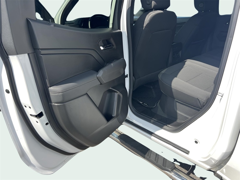 Chevrolet Colorado LT Crew Cab 4WD 2024