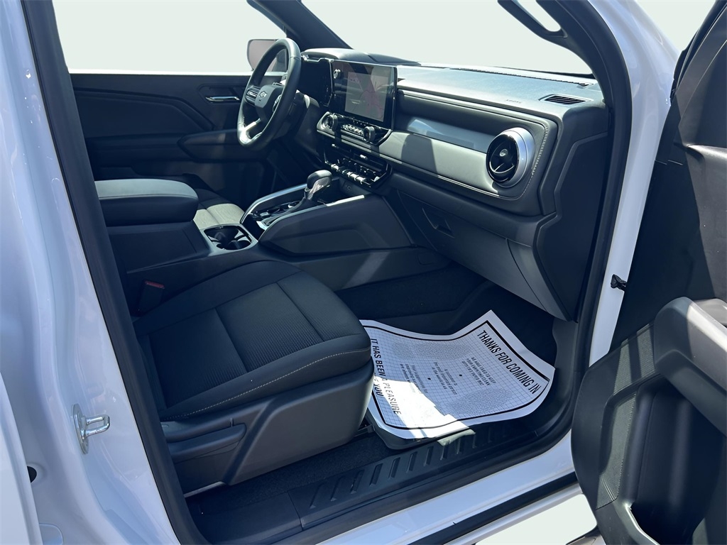 Chevrolet Colorado LT Crew Cab 4WD 2024