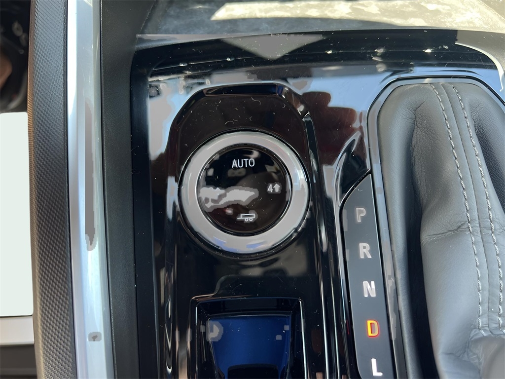 Chevrolet Colorado LT Crew Cab 4WD 2024