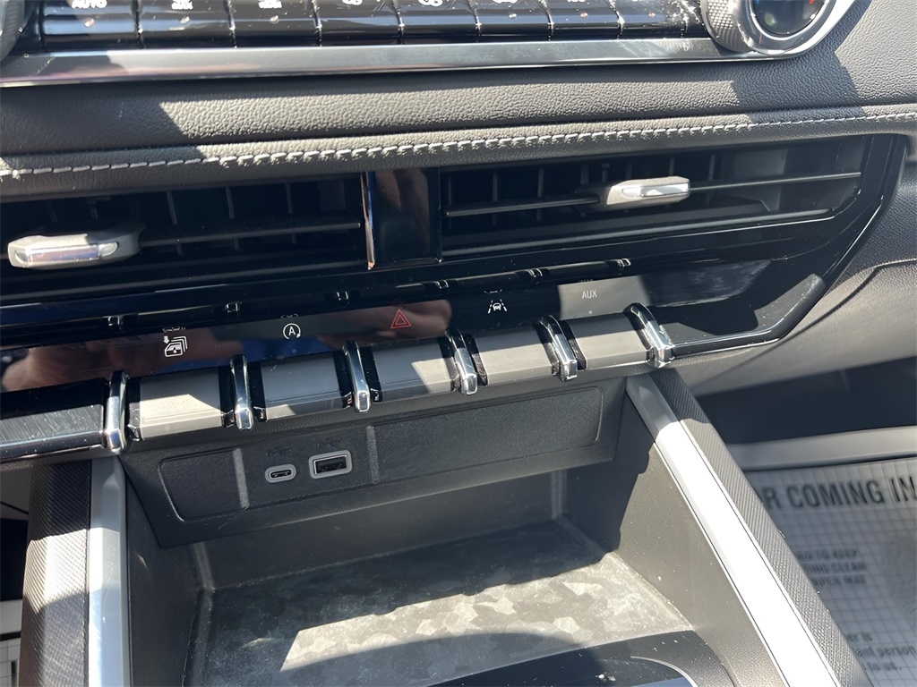 Chevrolet Colorado LT Crew Cab 4WD 2024