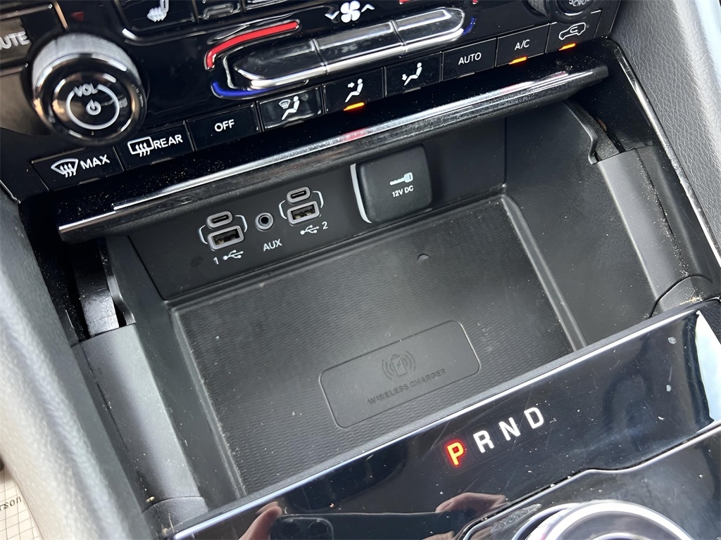 Jeep Grand Cherokee Laredo 4WD 2023