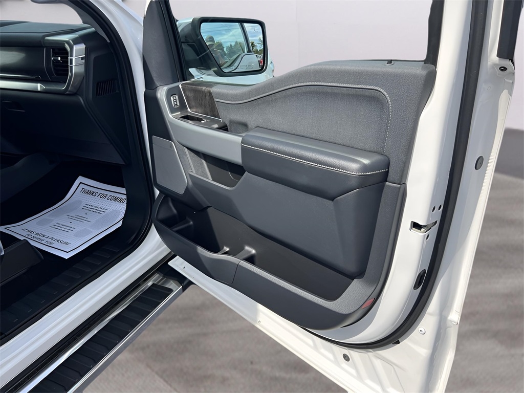 Ford F-150 Lariat SuperCrew 5.5-ft. Bed 4WD 2022