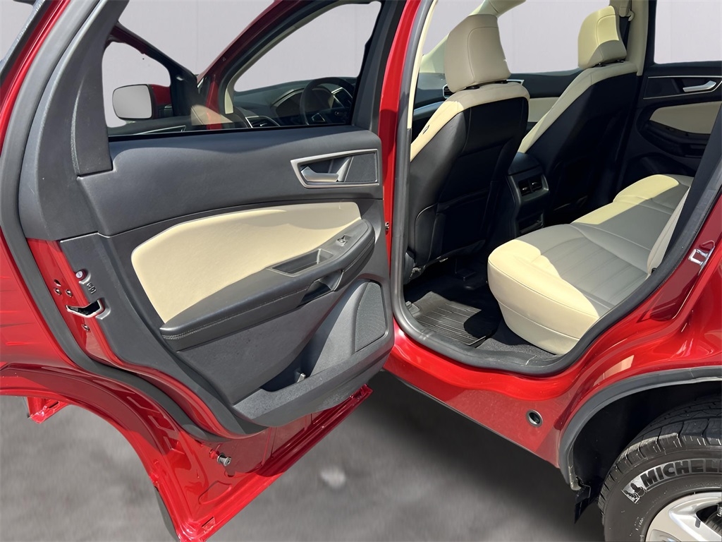 Ford Edge SEL AWD 2022