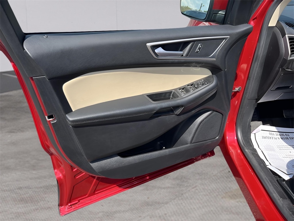 Ford Edge SEL AWD 2022