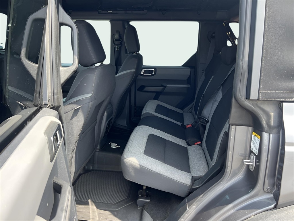 Ford Bronco Base 4-Door 2022 Ford Bronco Base 4-Door 2022
