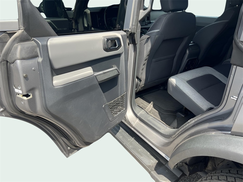 Ford Bronco Base 4-Door 2022 Ford Bronco Base 4-Door 2022