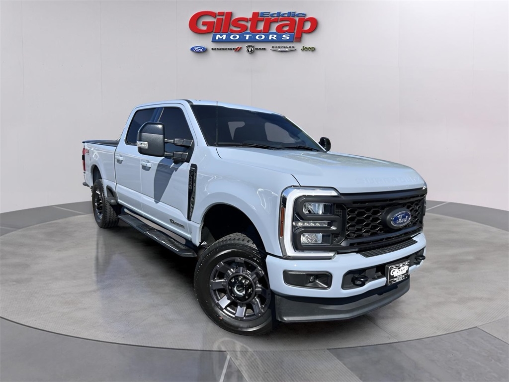 Ford F-250 SD Lariat Crew Cab 4WD 2024