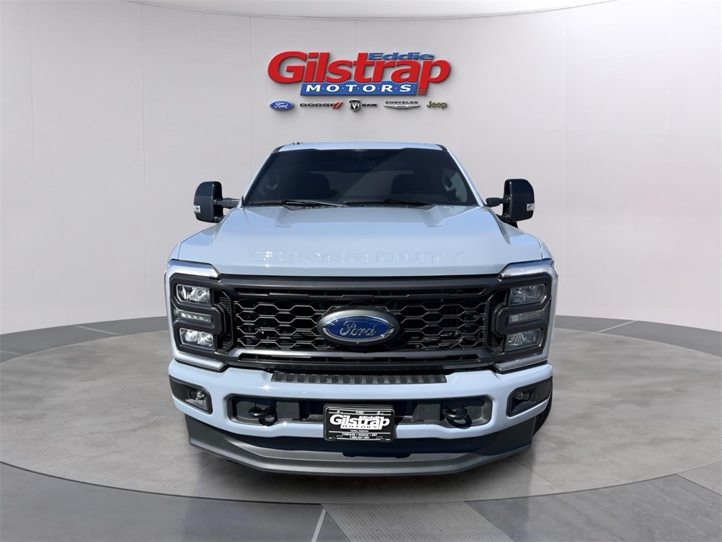 Ford F-250 SD Lariat Crew Cab 4WD 2024