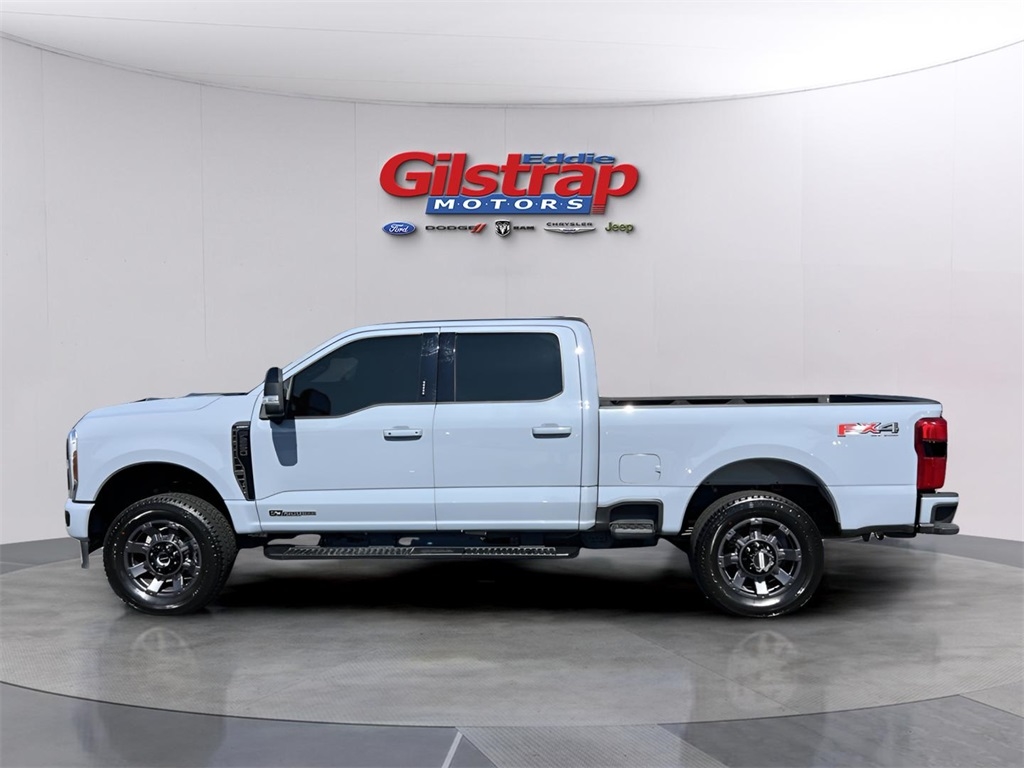 Ford F-250 SD Lariat Crew Cab 4WD 2024