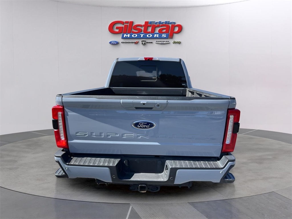 Ford F-250 SD Lariat Crew Cab 4WD 2024