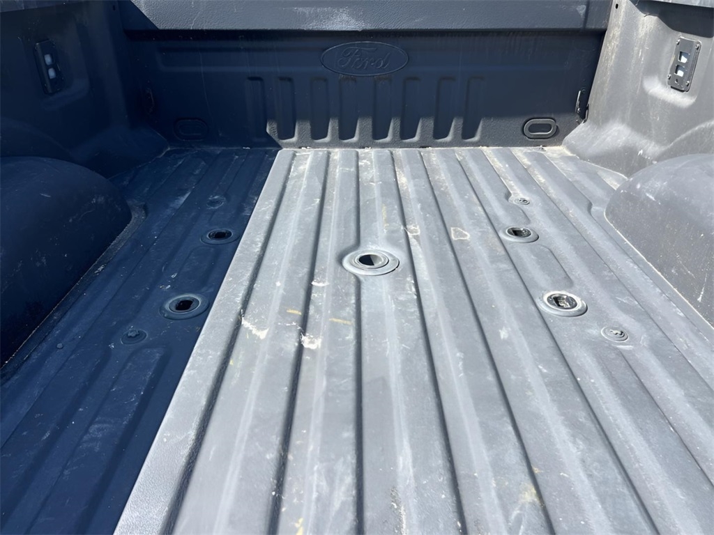 Ford F-250 SD Lariat Crew Cab 4WD 2024