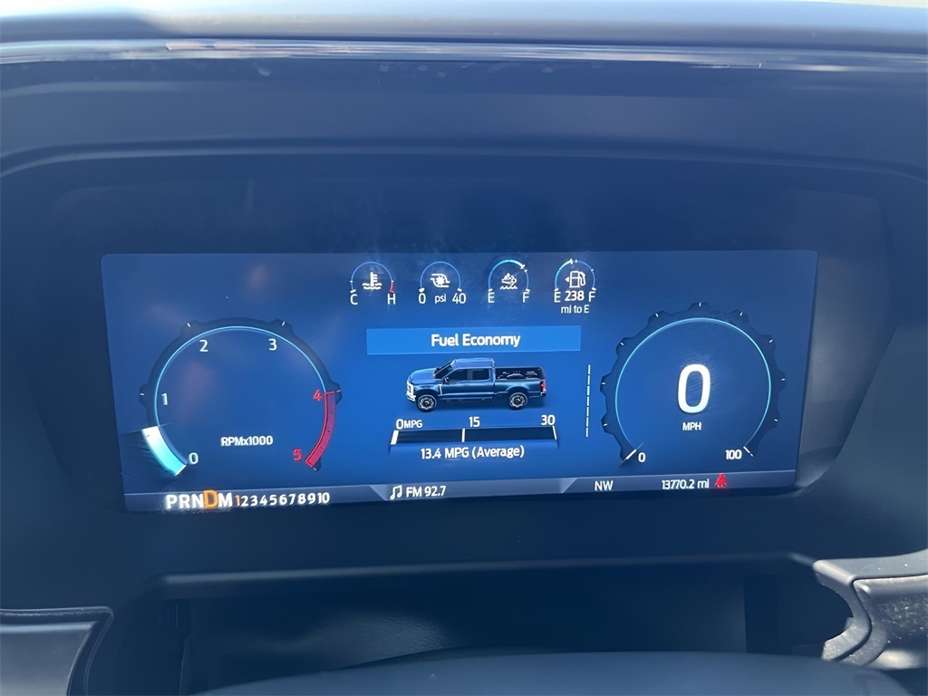 Ford F-250 SD Lariat Crew Cab 4WD 2024