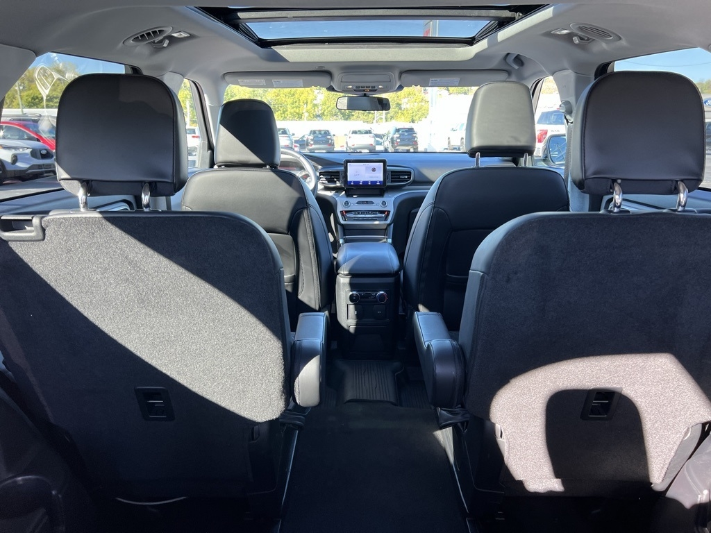 Ford Explorer XLT AWD 2022 Ford Explorer XLT AWD 2022