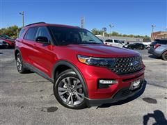 2022 Ford Explorer  2022 Ford Explorer