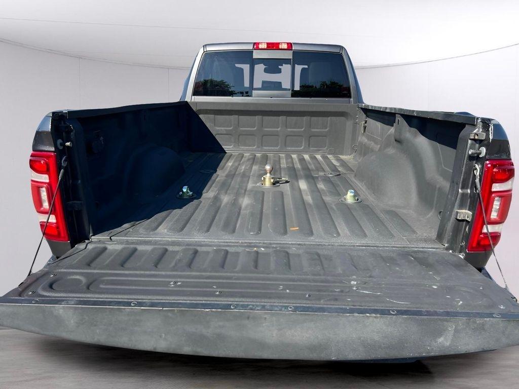 RAM 3500 Laramie Crew Cab LWB 4WD DRW 2024