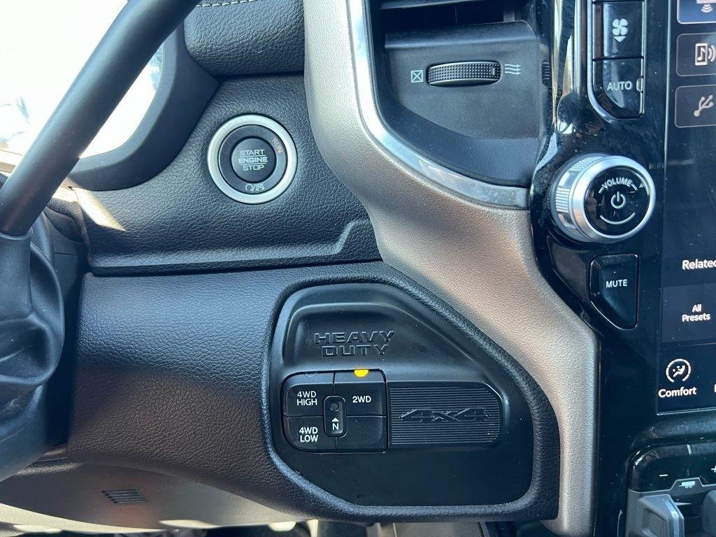 RAM 3500 Laramie Crew Cab LWB 4WD DRW 2024