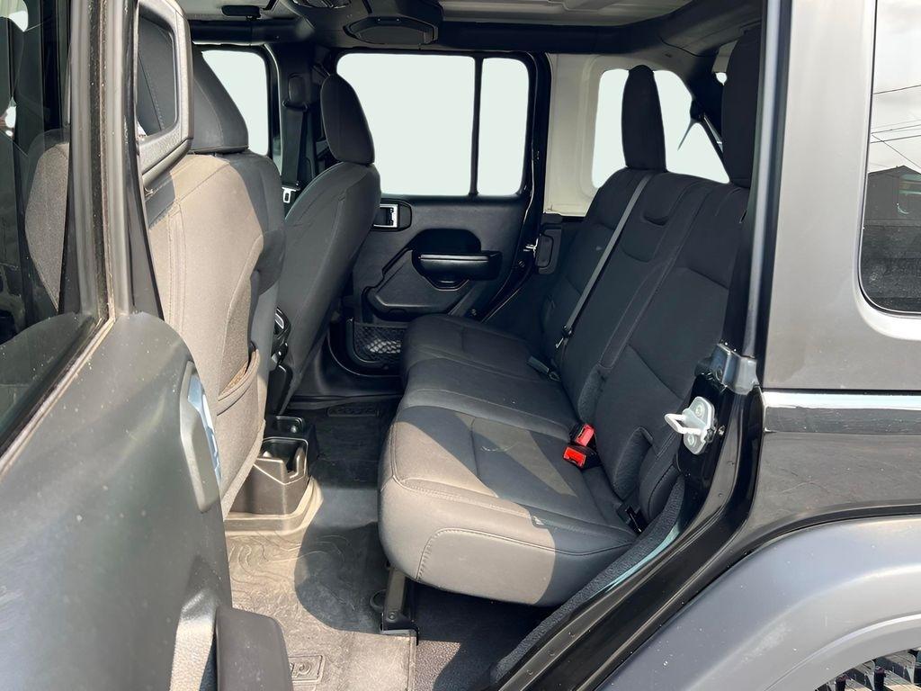 Jeep Wrangler Unlimited Willys 2020