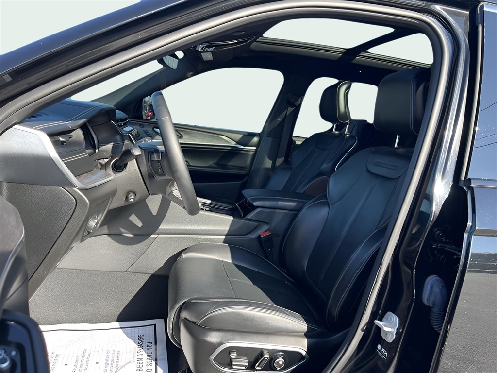 Jeep Grand Cherokee Overland 4WD 2022