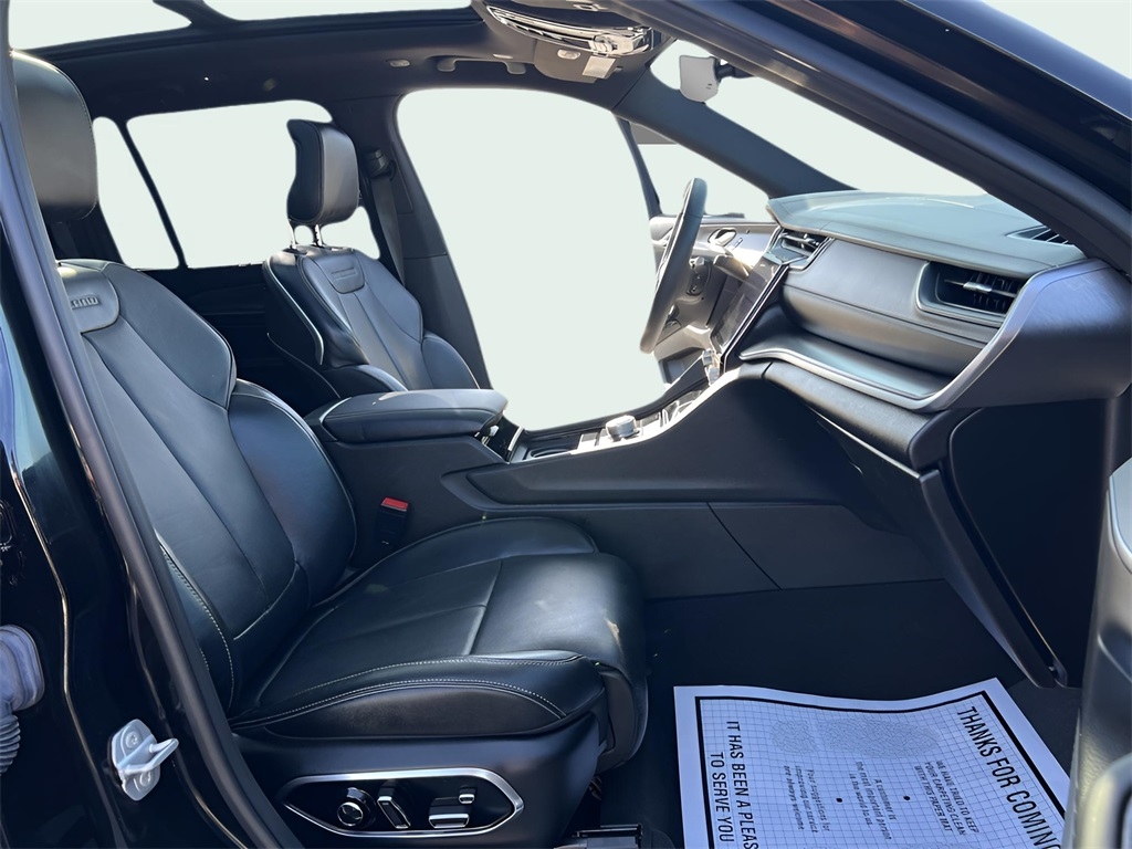 Jeep Grand Cherokee Overland 4WD 2022