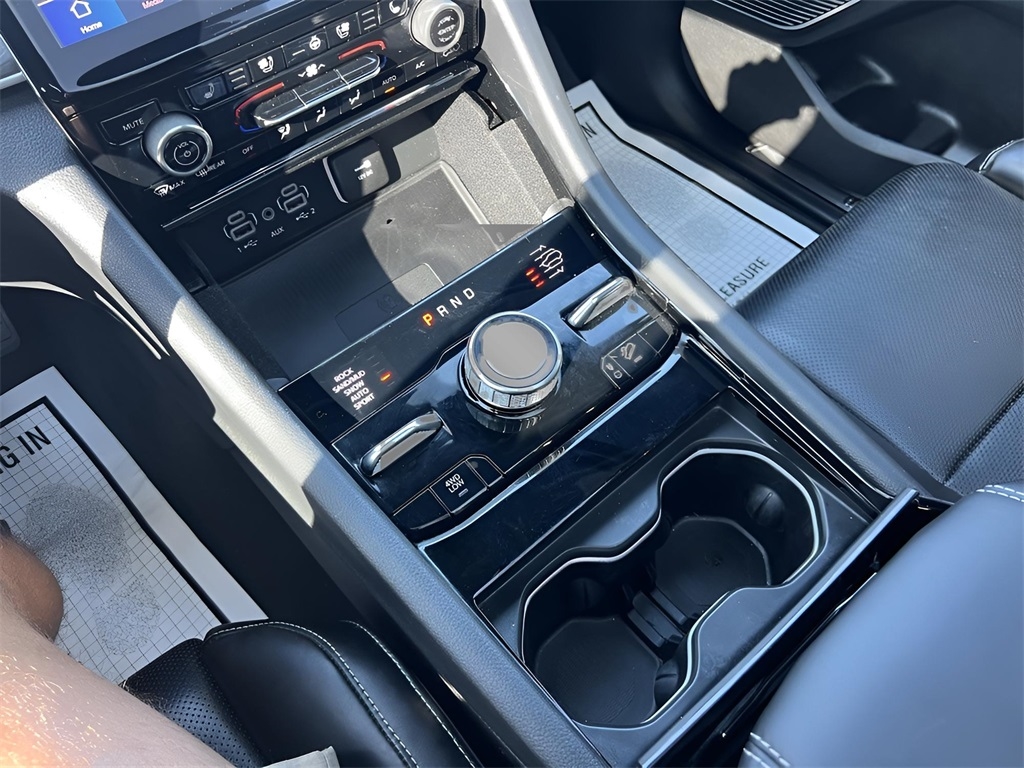 Jeep Grand Cherokee Overland 4WD 2022