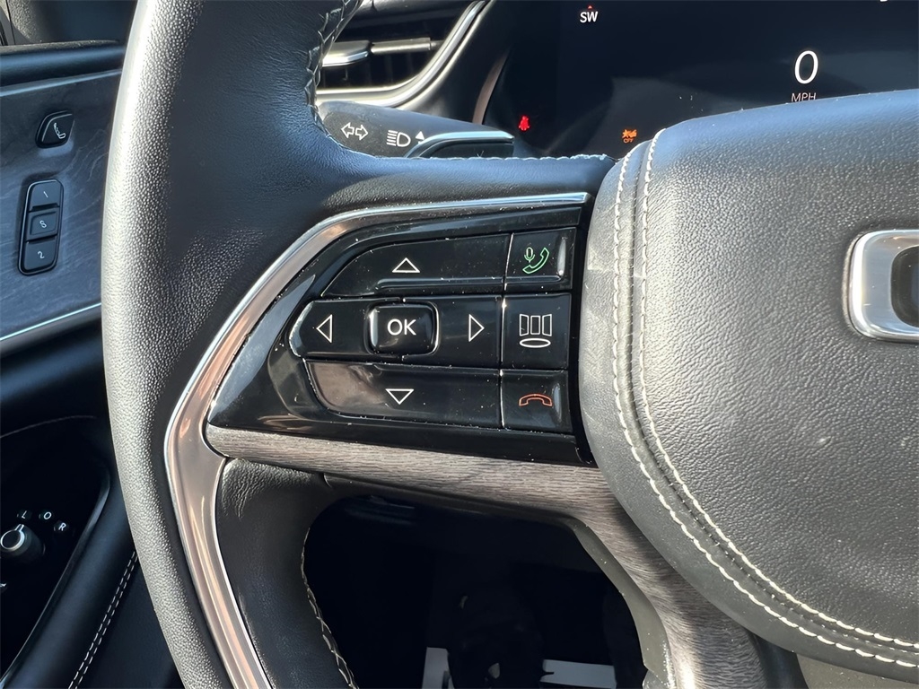 Jeep Grand Cherokee Overland 4WD 2022