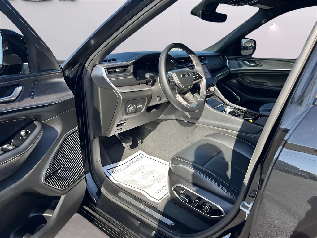 Jeep Grand Cherokee Overland 4WD 2022