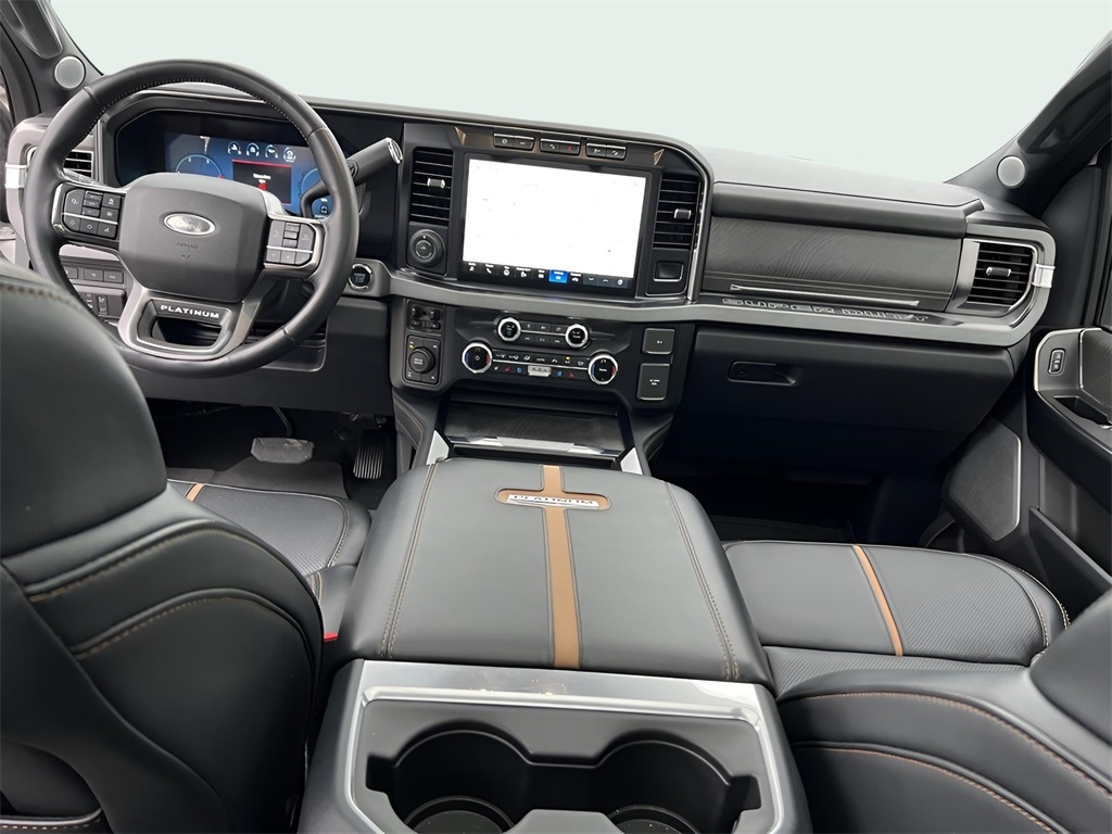 Ford F-250 SD XL Crew Cab 4WD 2023