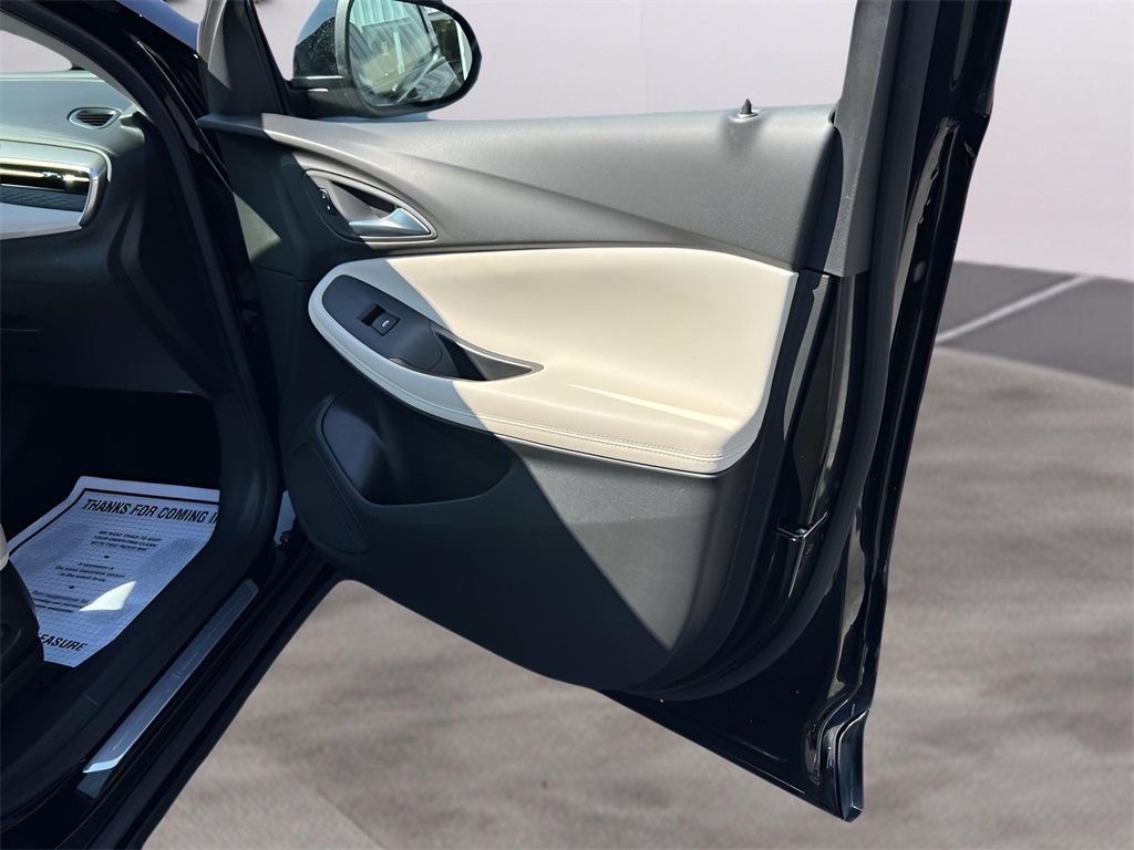 Buick Encore GX Avenir AWD 2024